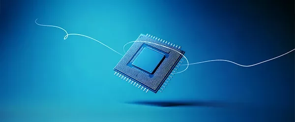 A blue microchip suspended on a blue gradient background, traced by a white dynamic line representing innovation and digital connectivity.